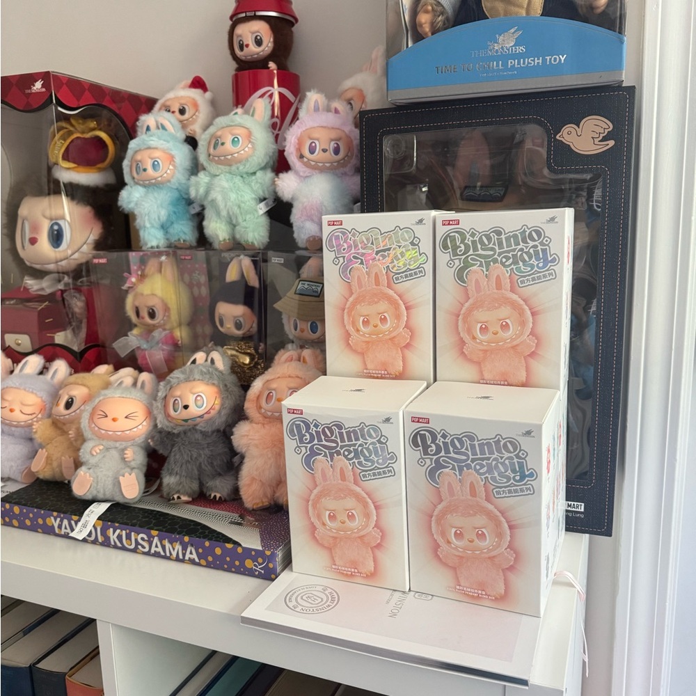 NEW Big Into Energy Labubu